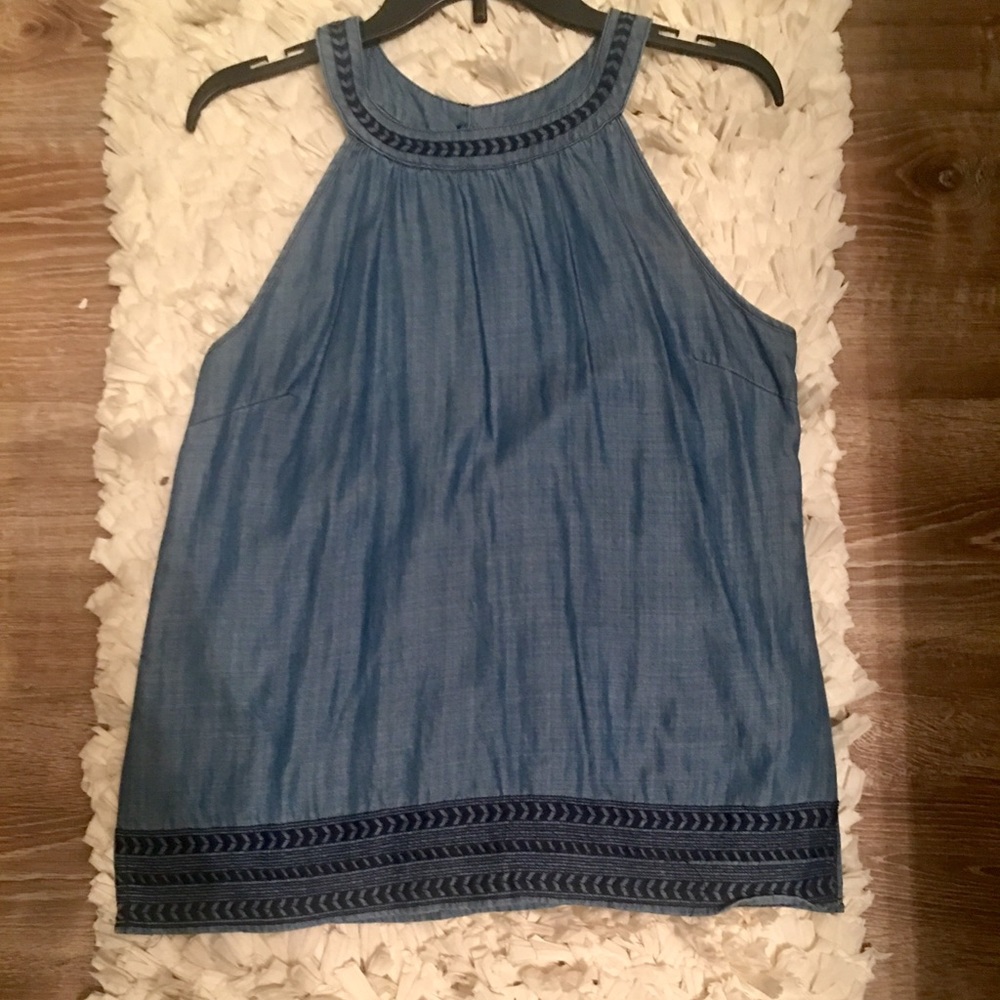 Skies are Blue sleeveless Top